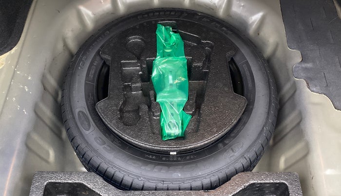 2019 Maruti Ciaz ALPHA 1.5 AT SHVS, Petrol, Automatic, 50,335 km, Spare Tyre