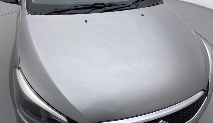 2019 Maruti Ciaz ALPHA 1.5 AT SHVS, Petrol, Automatic, 50,335 km, Bonnet (hood) - Paint has minor damage