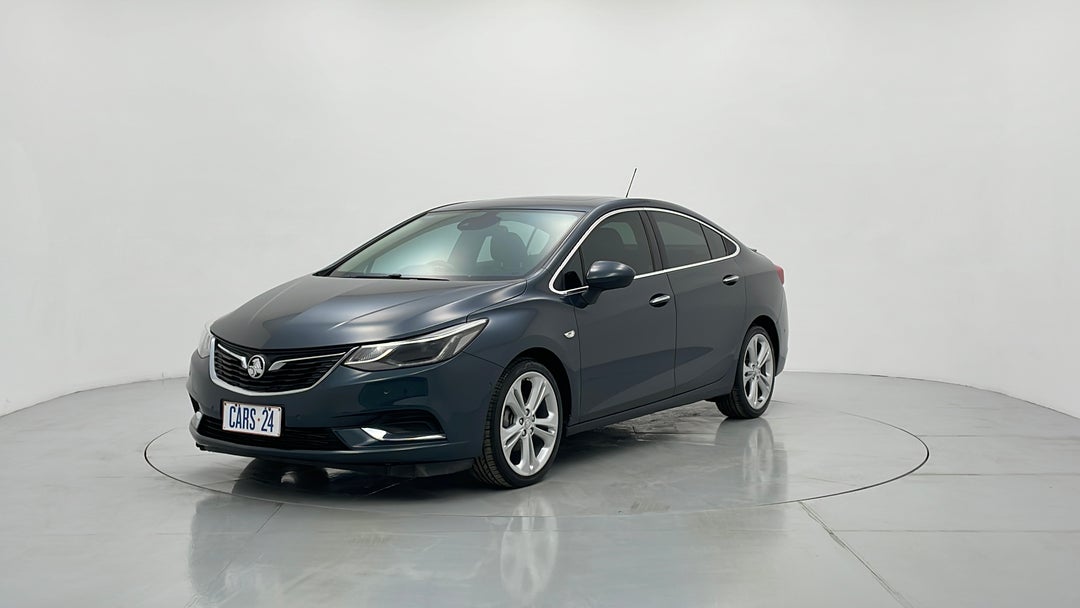 Left Front Diagonal (45- Degree) View