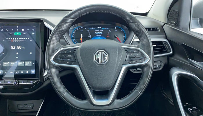 2020 MG HECTOR SHARP DCT PETROL, Petrol, Automatic, 34,505 km, Steering Wheel Close Up