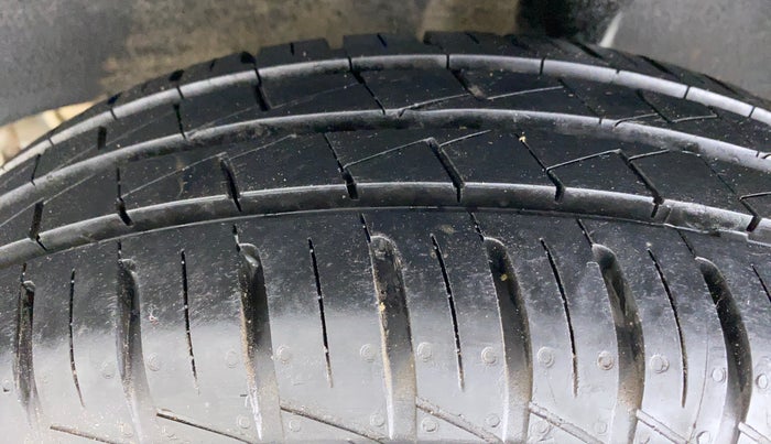 2021 Datsun Redi Go T (O), Petrol, Manual, 13,156 km, Left Rear Tyre Tread