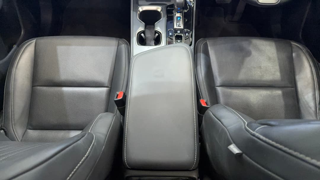 2023 Lexus Nx250 2WD, Automatic, 11670 km, Center Console