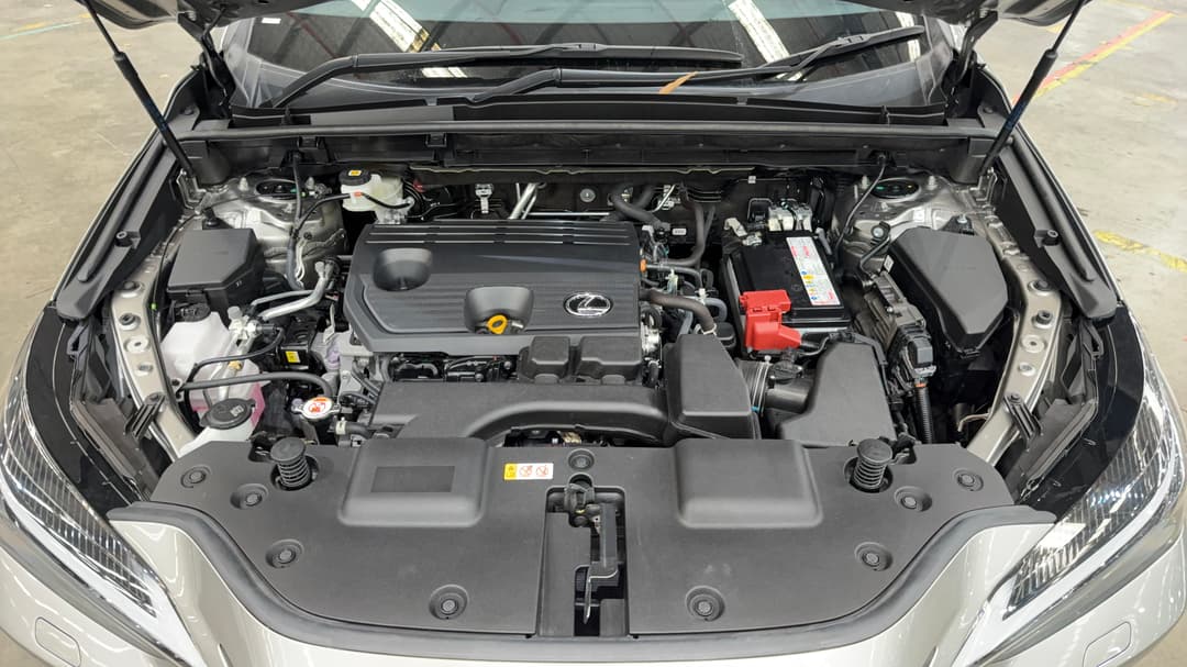 2023 Lexus Nx250 2WD, Automatic, 11670 km, Open Bonnet (Engine)