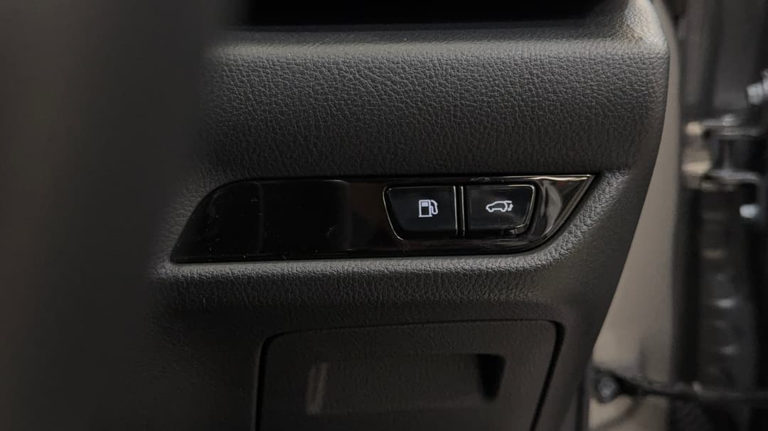 2023 Lexus Nx250 2WD, Automatic, 11670 km, Utility Switches/Buttons