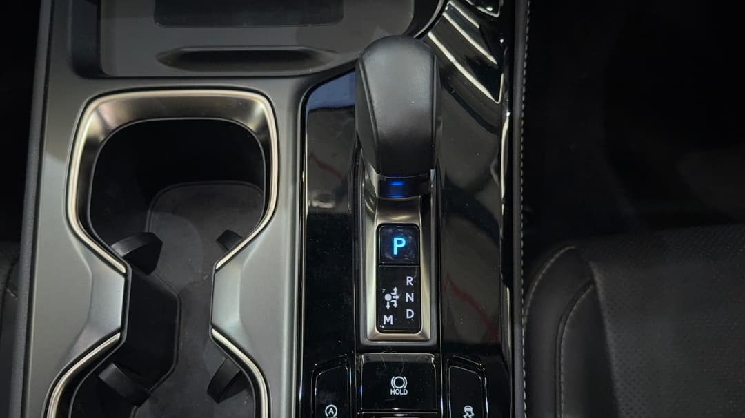 2023 Lexus Nx250 2WD, Automatic, 11670 km, Gear Lever 