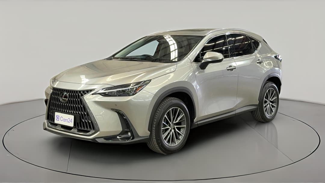 2023 Lexus Nx250 2WD, Automatic, 11670 km, Left Front Diagonal (45- Degree) View