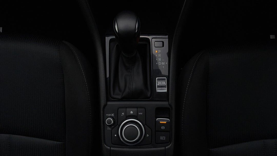 2023 Mazda CX-3 Maxx Sport (fwd), Automatic, 19434 km, Gear Lever 