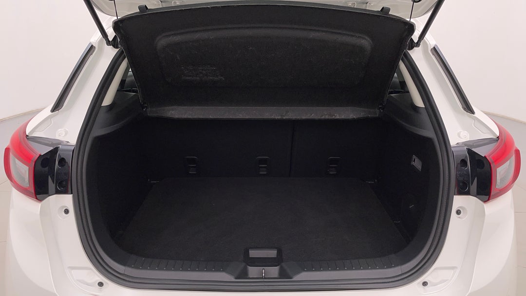 2023 Mazda CX-3 Maxx Sport (fwd), Automatic, 19434 km, Boot Inside View