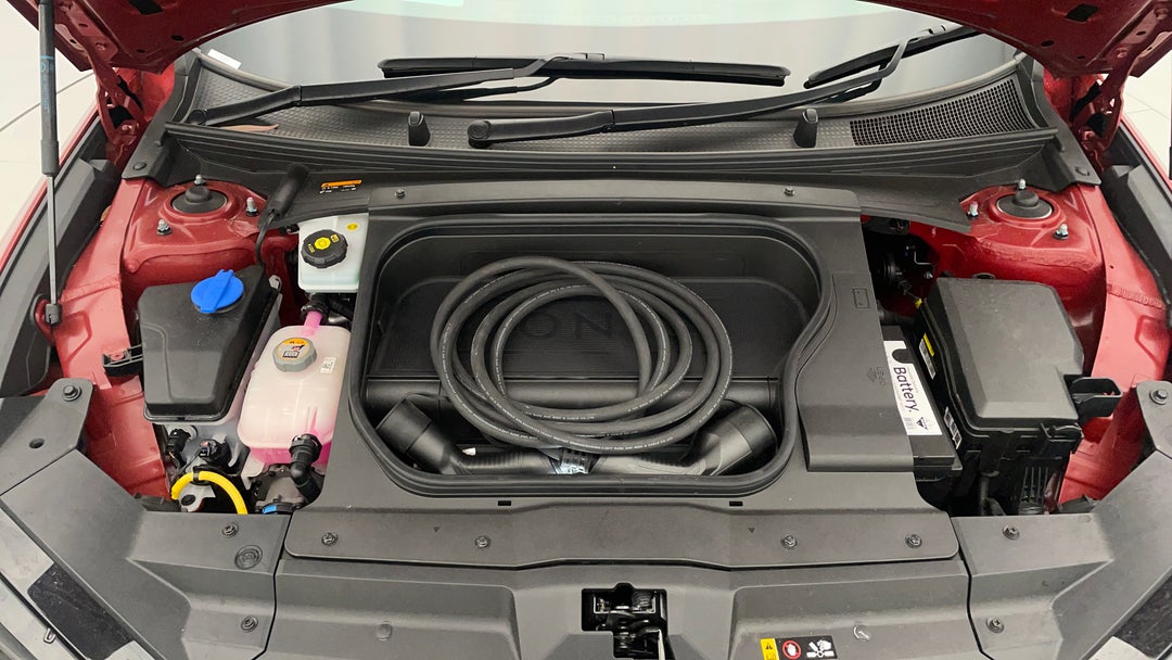 Open Bonnet (Engine)