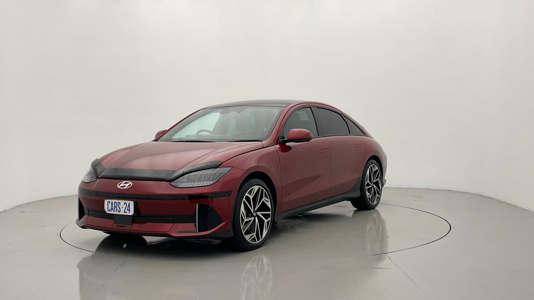 Left Front Diagonal (45- Degree) View