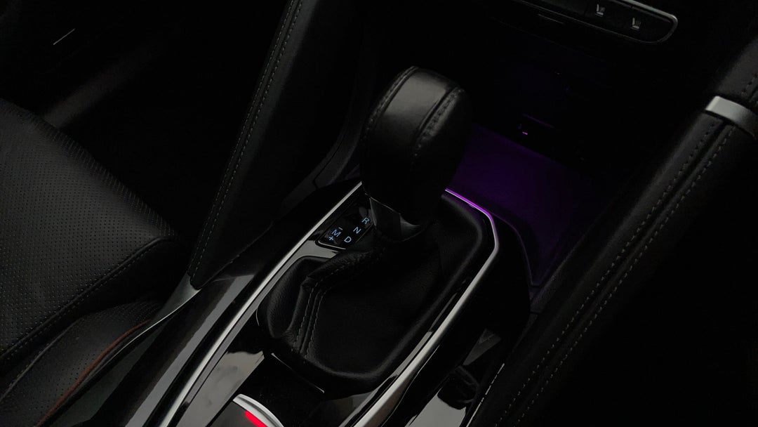 2021 Renault Koleos Intens (4x2), Automatic, 23543 km, Gear Lever 