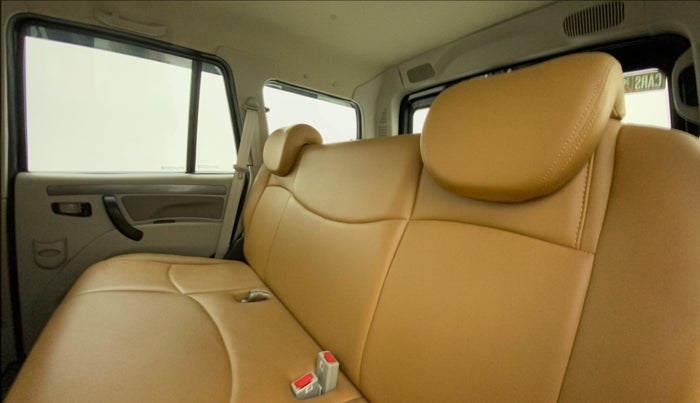 2021 Mahindra Scorpio S5, Diesel, Manual, 16,793 km, Right Side Rear Door Cabin