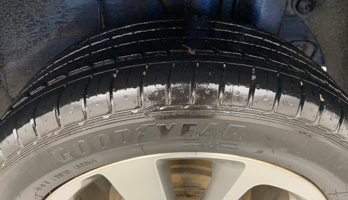2015 Hyundai Elite i20 ASTA 1.2 (O), Petrol, Manual, 53,207 km, Left Rear Tyre Tread