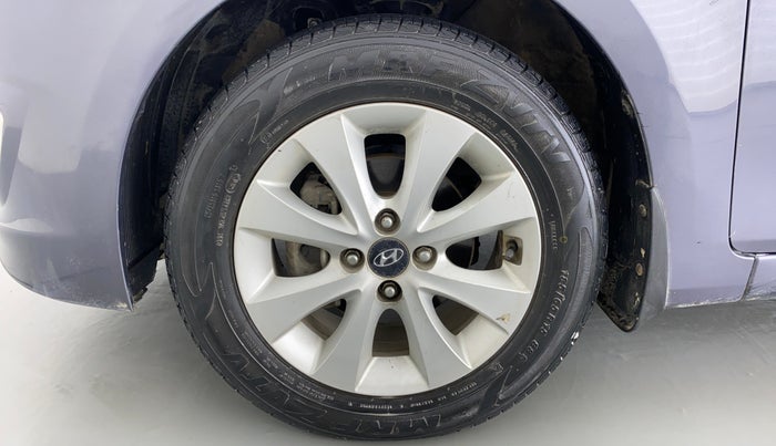 2015 Hyundai Verna FLUIDIC 1.6 VTVT S, Petrol, Manual, 42,111 km, Left Front Wheel