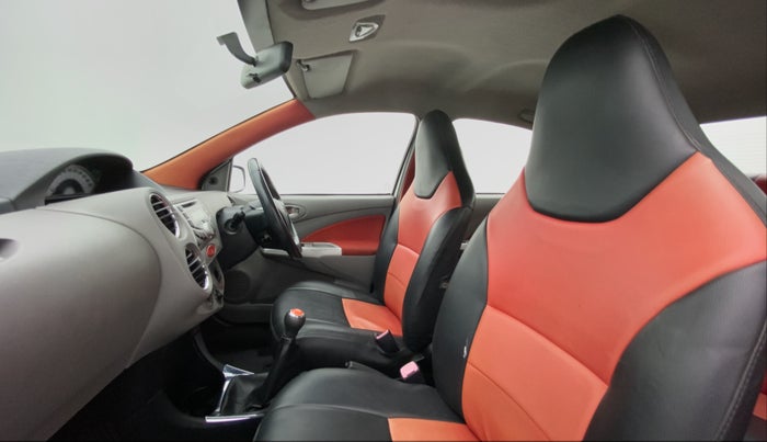2011 Toyota Etios VX, Petrol, Manual, 54,675 km, Right Side Front Door Cabin