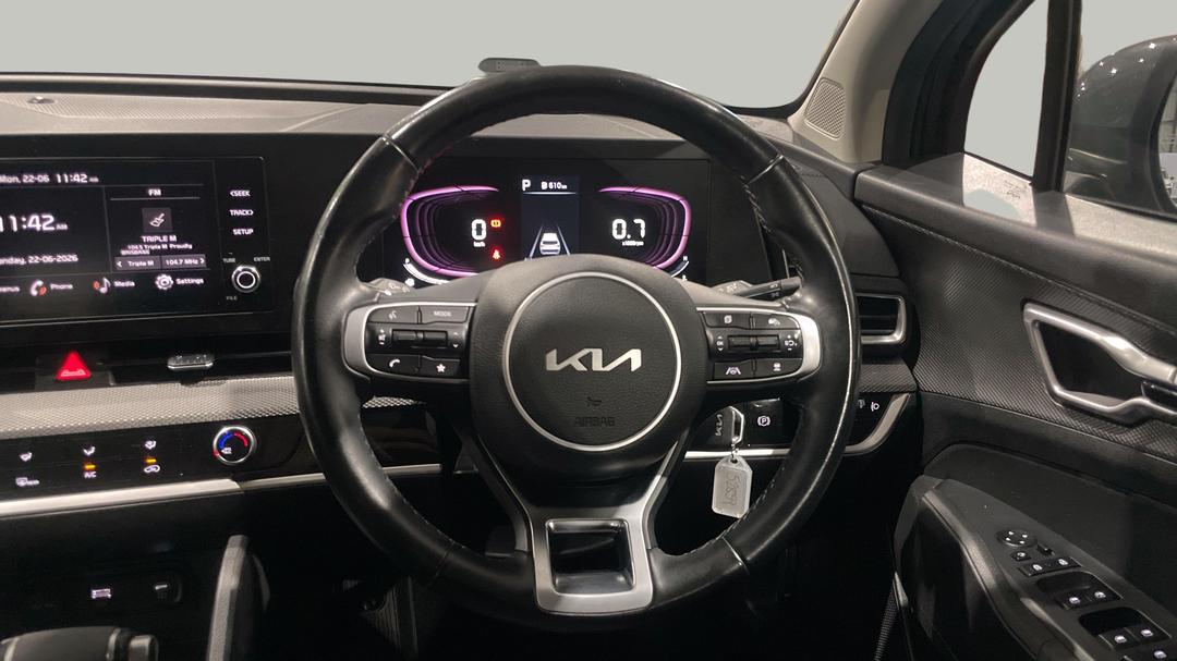 2023 Kia Sportage S (FWD), Automatic, 46288 km, Steering Wheel Close-up