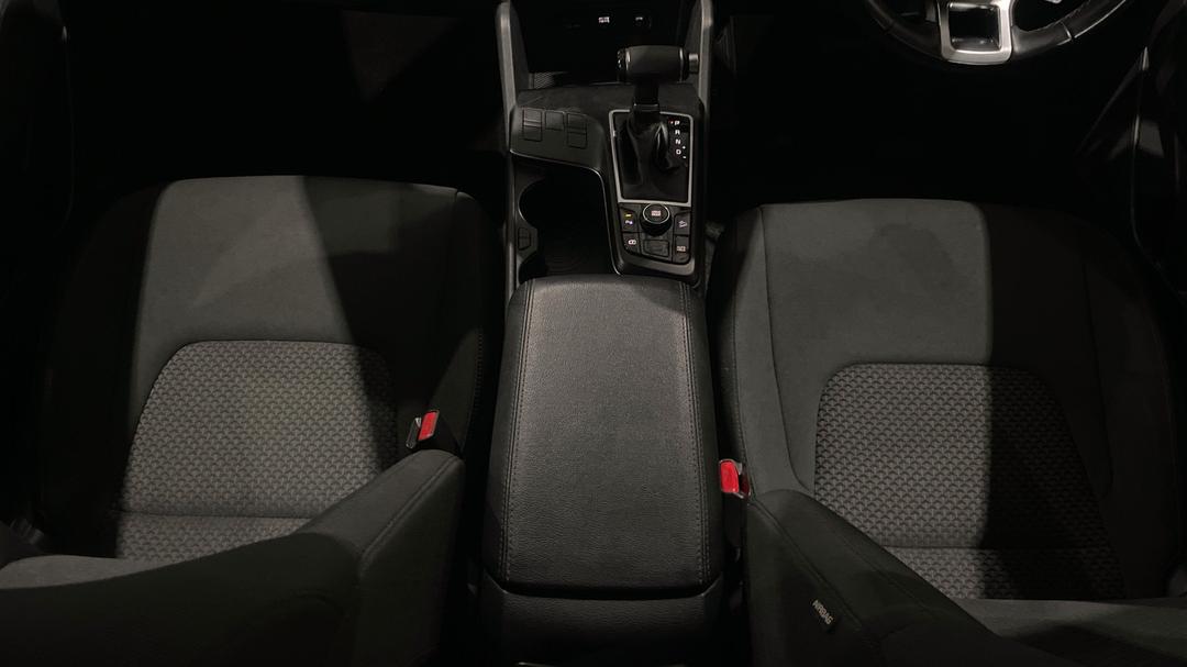 2023 Kia Sportage S (FWD), Automatic, 46288 km, Center Console