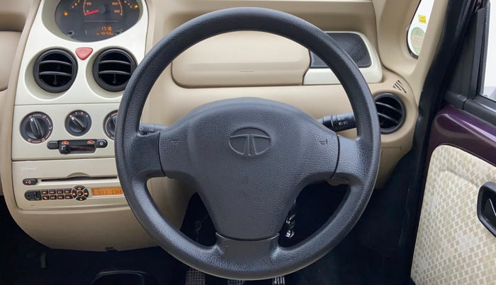 2015 Tata Nano XT TWIST, Petrol, Manual, 40,290 km, Steering Wheel Close Up