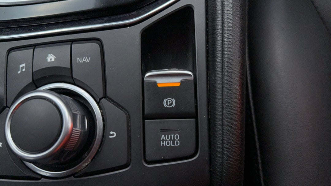 2018 Mazda CX-5 Touring (4x4), Automatic, 60323 km, Handbrake