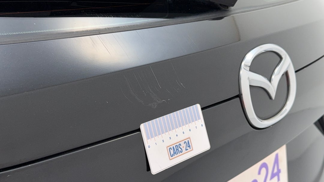 2018 Mazda CX-5 Touring (4x4), Automatic, 60323 km, Boot / Tailgate Tailgate Scratch