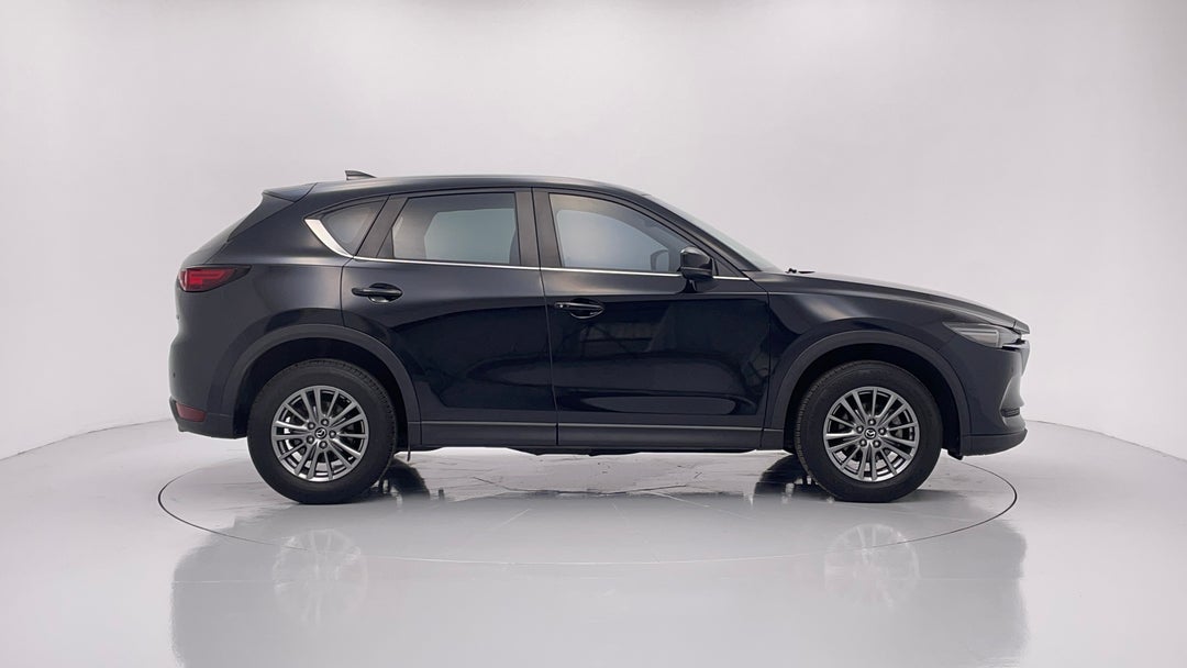 2018 Mazda CX-5 Touring (4x4), Automatic, 60323 km, Right Side View