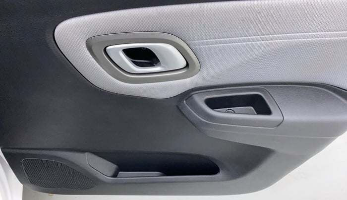2021 Datsun Redi Go 1.0 T(O) AT, Petrol, Automatic, 17,827 km, Driver Side Door Panels Control