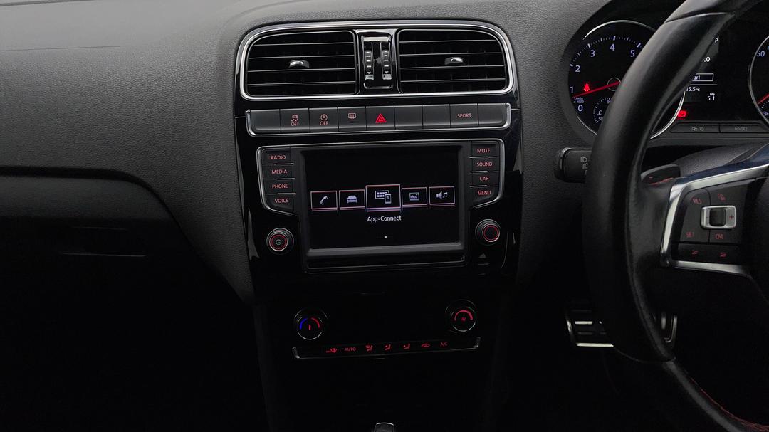 2016 Volkswagen Polo Gti, Automatic, 69139 km, Center Console