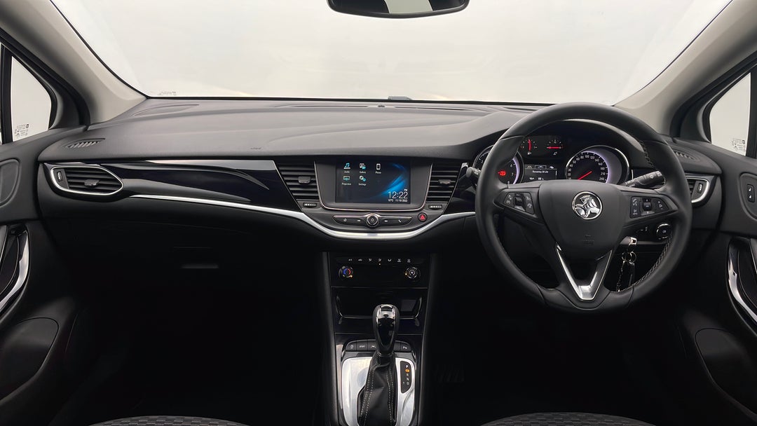 2018 Holden Astra 1.4 Turbo R+ Auto My18, Automatic, 52733 km, Dashboard View