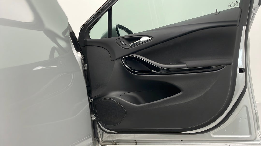 2018 Holden Astra 1.4 Turbo R+ Auto My18, Automatic, 52733 km, Speaker View