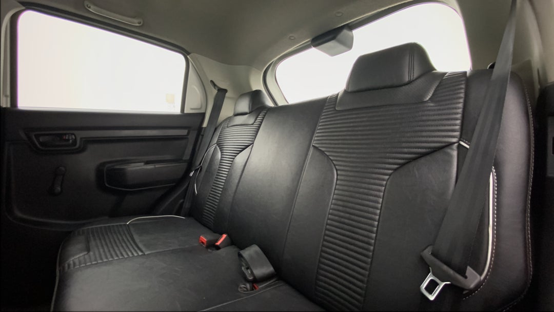 Right Side Rear Door Cabin
