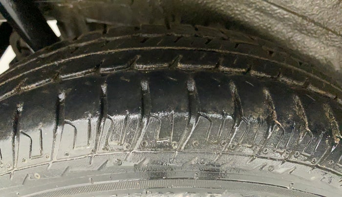 2018 Maruti Wagon R 1.0 LXI CNG, CNG, Manual, 73,062 km, Right Rear Tyre Tread
