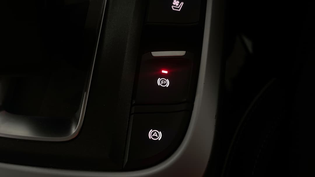 2023 GWM Tank 300 Ultra Hybrid, Automatic, 47112 km, Handbrake