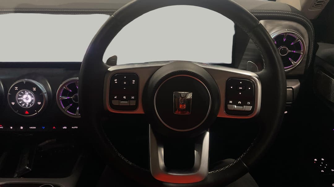 2023 GWM Tank 300 Ultra Hybrid, Automatic, 47112 km, Steering Wheel Close-up