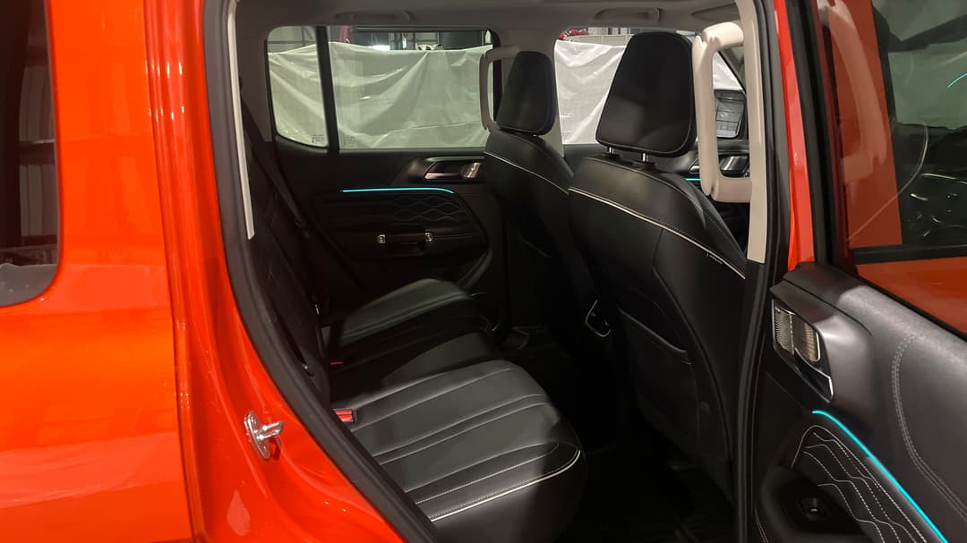 2023 GWM Tank 300 Ultra Hybrid, Automatic, 47112 km, Right Side Rear Door Cabin View