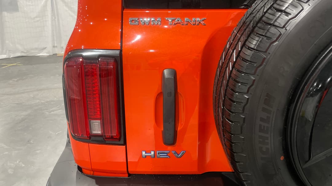 2023 GWM Tank 300 Ultra Hybrid, Automatic, 47112 km, Badge (Boot Left Side)