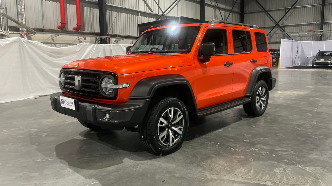 2023 GWM Tank 300 Ultra Hybrid, Automatic, 47112 km, Left Front Diagonal (45- Degree) View