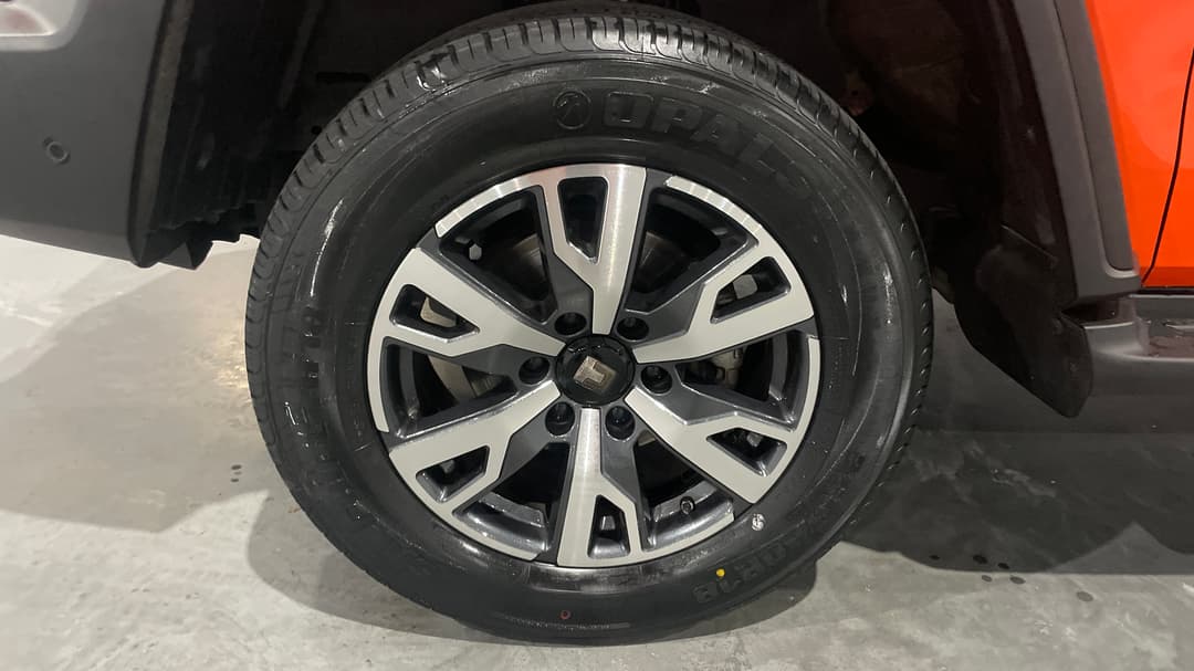 2023 GWM Tank 300 Ultra Hybrid, Automatic, 47112 km, Left Front Wheel