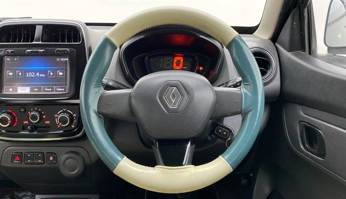 2015 Renault Kwid RXT, Petrol, Manual, 54,523 km, Steering Wheel Close Up