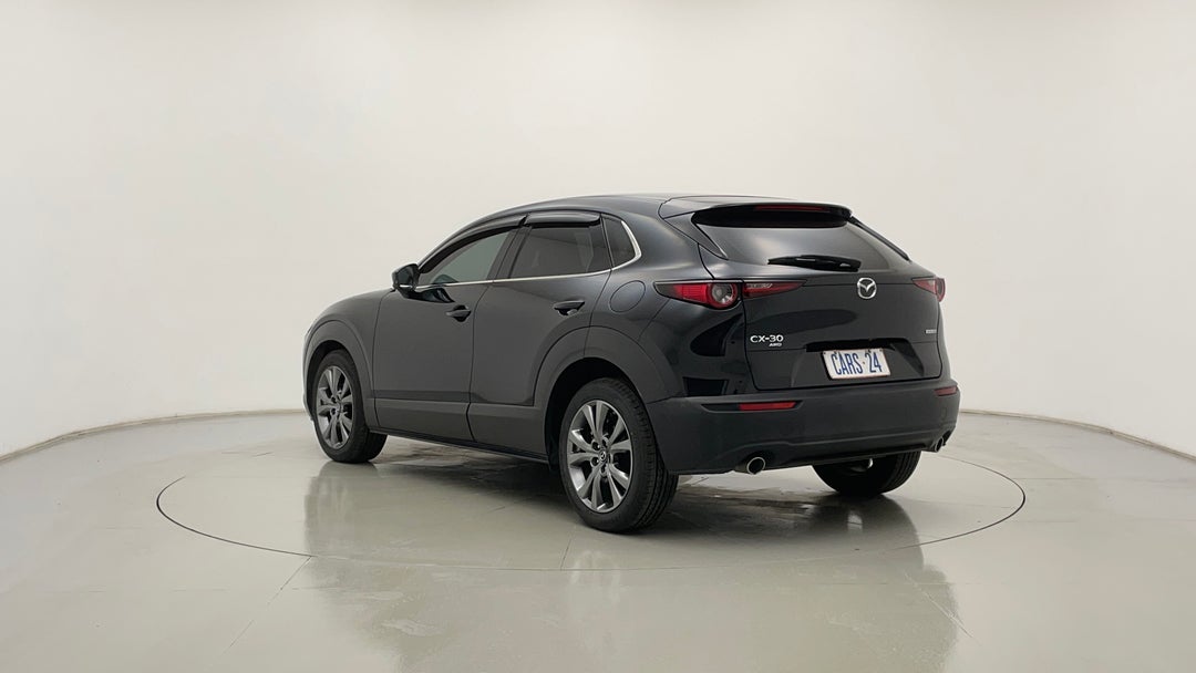 Left Back Diagonal (45- Degree) View