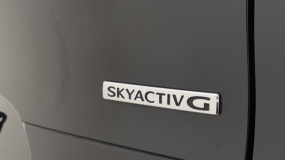 Badge (Boot Right Side)