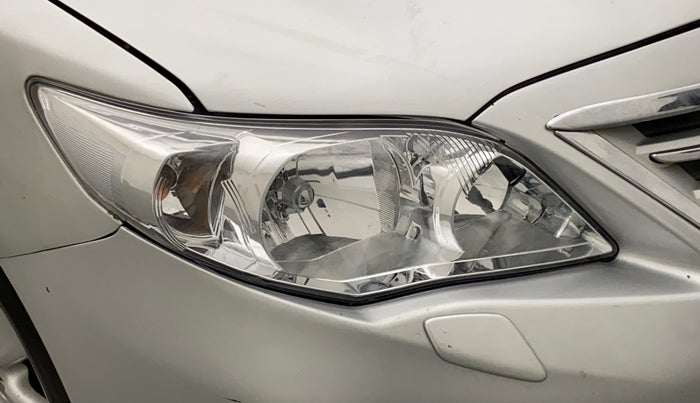 2011 Toyota Corolla Altis G PETROL, Petrol, Manual, 1,02,588 km, Right headlight - Washer not functional