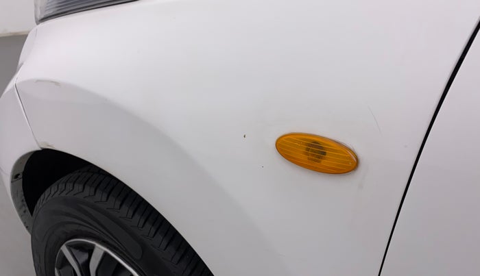 2017 Datsun Redi Go T(O) 0.8L LIMITED EDITION, Petrol, Manual, 35,024 km, Left fender - Slight discoloration