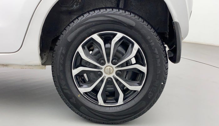 2017 Datsun Redi Go T(O) 0.8L LIMITED EDITION, Petrol, Manual, 35,024 km, Left Rear Wheel