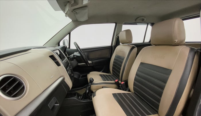 2014 Maruti Wagon R 1.0 LXI, Petrol, Manual, 77,344 km, Right Side Front Door Cabin