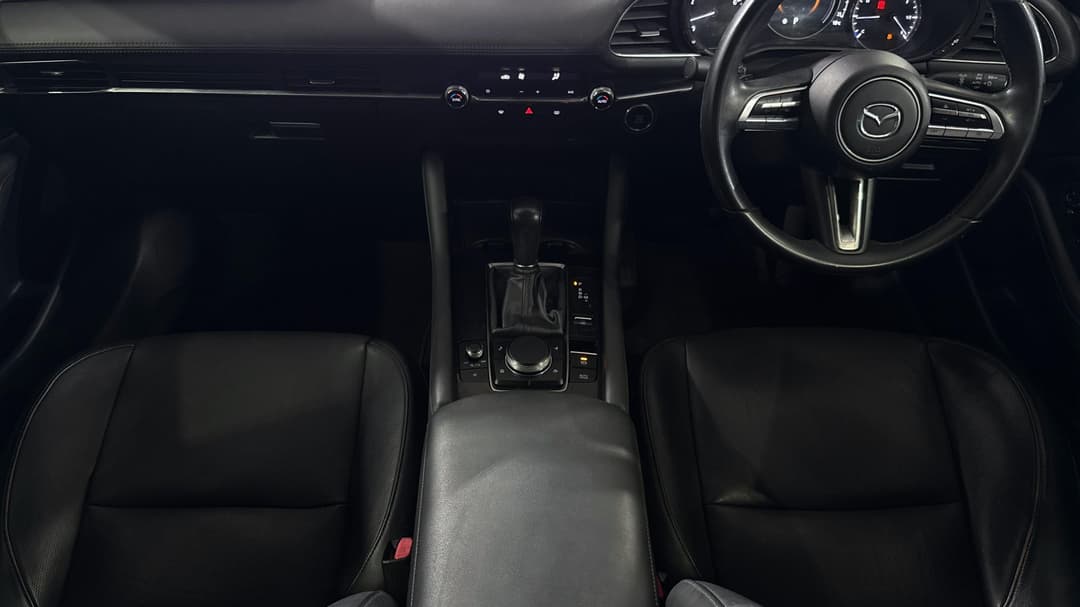2019 Mazda 3 G20 Touring, Automatic, 123756 km, Center Console