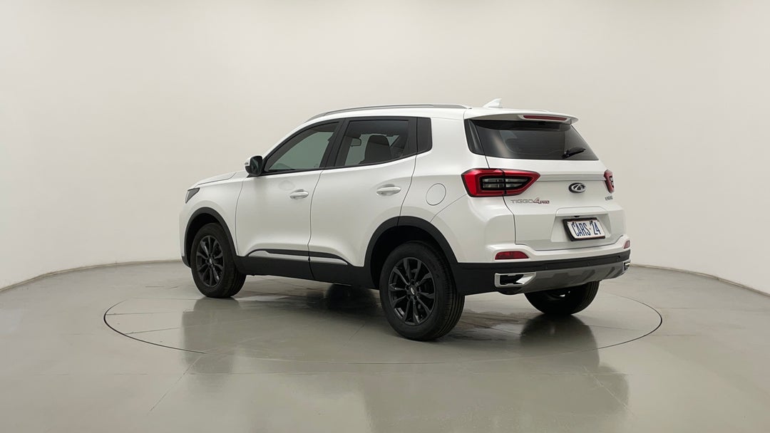 Left Back Diagonal (45- Degree) View