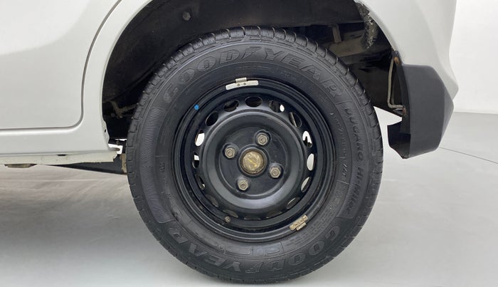 2017 Maruti Alto 800 LXI, Petrol, Manual, 66,230 km, Left Rear Wheel