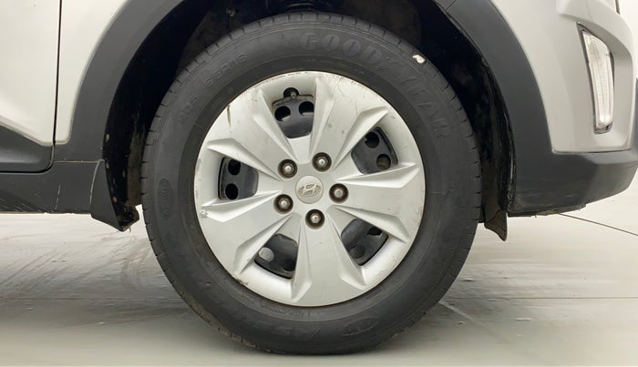 2016 Hyundai Creta BASE 1.6 PETROL, Petrol, Manual, 59,289 km, Right Front Wheel