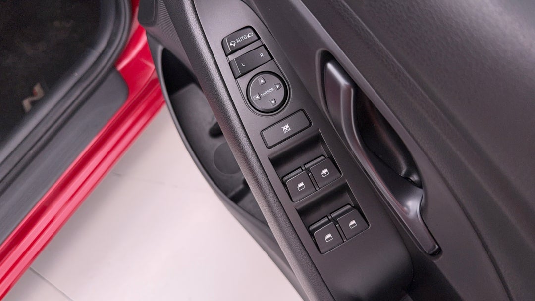2019 Hyundai i30 N Line, Automatic, 141034 km, Drivers Side Door Panel Controls