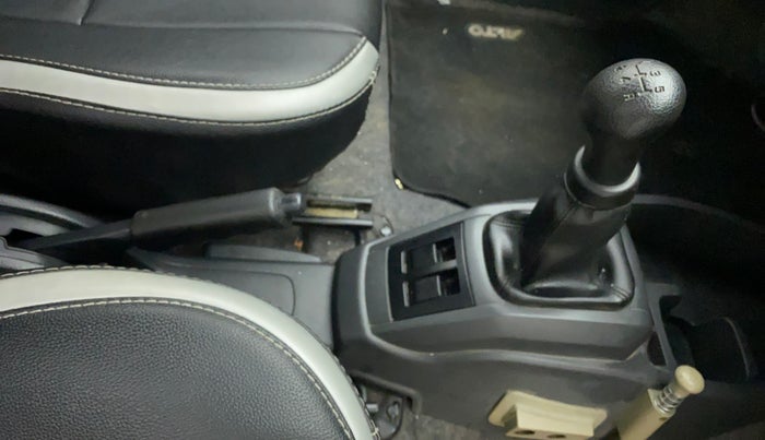 2017 Maruti Alto 800 LXI, Petrol, Manual, 10,569 km, Gear Lever